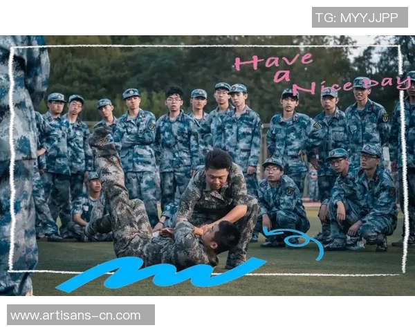 韩国足球明星军训视频揭秘训练背后的汗水与坚持展现运动员风采与团队精神